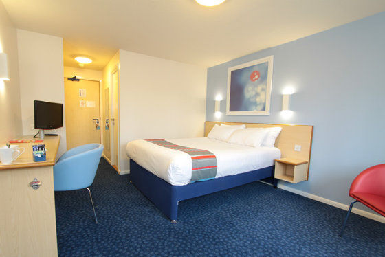 Travelodge Stratford Alcester Room photo